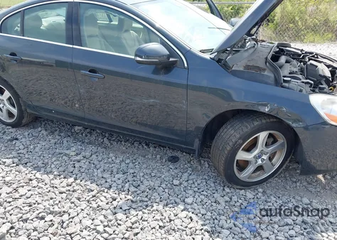 2012 Volvo S60 T5 из США, поврежденный, VIN YV1622FS4C2117091